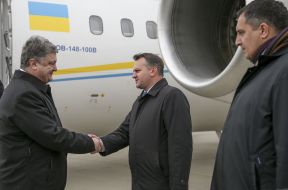 Петр Порошенко, Олег Синютка, Александр Ганущин 