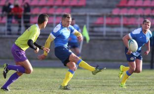 Playing moment of match