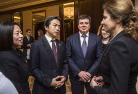 Du Wei, Marina Poroshenko and Gennady Zubko