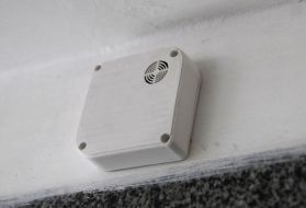 Pointer in underpass