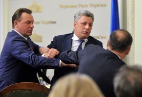 Бійка між Олегом Ляшком і Юрієм Бойком