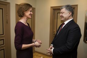 Petro Poroshenko and Anna Kinberg Batra