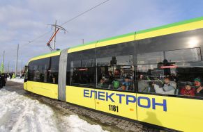 Opening of a new tram route to Sikhov