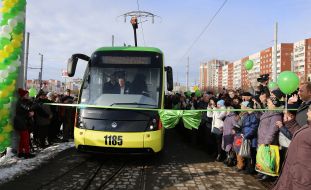 Opening of a new tram route to Sikhov