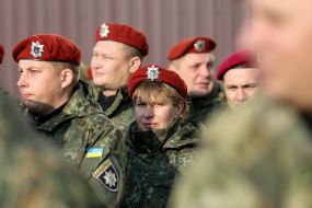 Soldiers of police regiment of Mirotvirets special designation