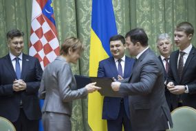 The signing of bilateral agreements