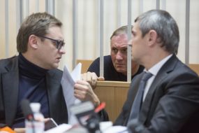 Oleksandr Yefremov,  Andrei Smirnov