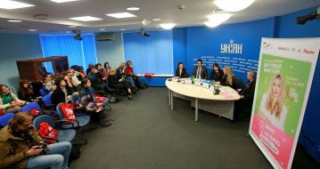 Press conference participants