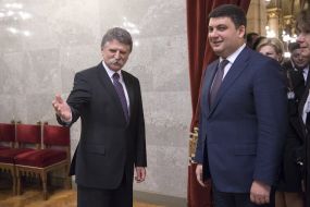 Vladimir Groisman and Laszlo Kever