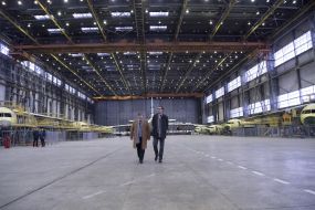 Oleksandr Danyluk, Vladimir Omelian