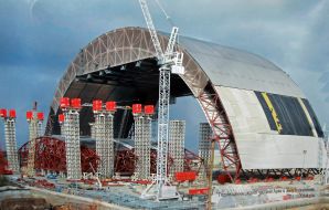 Confinement of the fourth power unit of Chernobyl