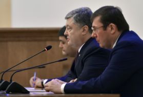 Yurii Lutsenko, Petro Poroshenko and Volodymyr Groisman