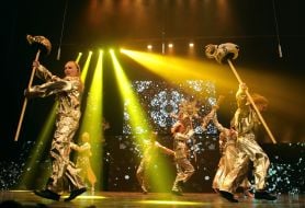 Show "ETNOEVOLYuTsiYa."