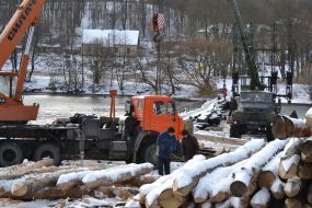 Construction of the bridge across the Yuzhni Bug