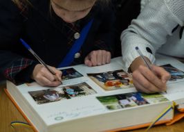 "Книга Мира"