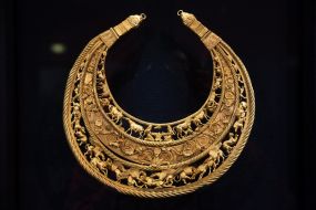 Galvanic copy of the Scythian pectoral