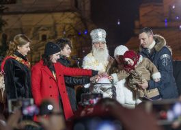 The lighting ceremony of main Ukrainian Christmas tree