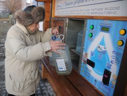 Stand-machine for sale of drinking water