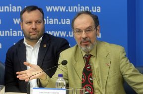 Oleg Tsylvik, Konstantin Krasovsky