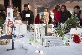 Exhibition of gingerbread houses