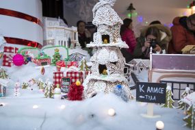 Exhibition of gingerbread houses