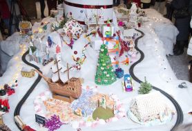 Exhibition of gingerbread houses