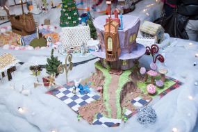 Exhibition of gingerbread houses