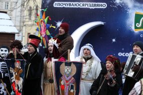 Участники фестиваля вертепов