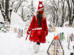 Поляна handmade елок