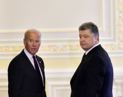 Petro Poroshenko and Joe Biden
