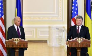 Petro Poroshenko and Joe Biden