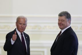 Petro Poroshenko and Joe Biden