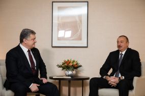 Petro Poroshenko and Ilham Aliyev