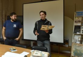 Presentation ofcard-scheme