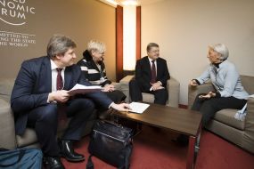 Petro Poroshenko, Valeriya Gontareva, Oleksandr Danyluk and Christine Lagarde