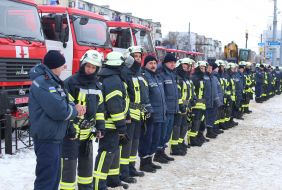 Працівники ДСНС