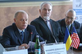 Mikhail Dovbenko and Robert Bond