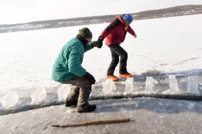 Крижана карусель