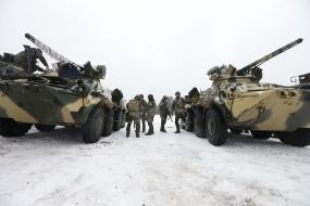 Бронетранспортери (БТР)