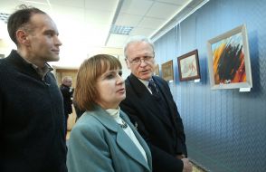 Exhibition of paintings of aircraft designer Oleg Antonov