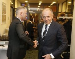 Ernst Reichel, Victor Pinchuk