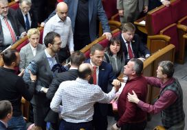 Fight between deputies Leshchenko and Melnychuk