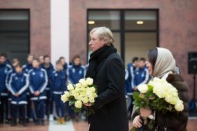 Tseremonіya farewell іz Vіktorom Chanove