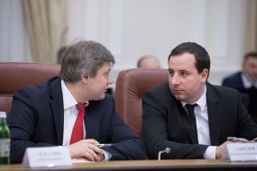 Alexander Danyluk, Alexander Saenko