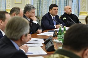 Petro Poroshenko, Volodymyr Groisman, Oleksandr Turchynov