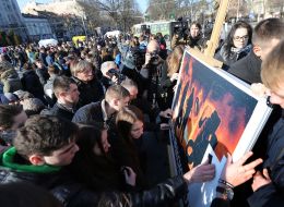 People paid tribute to Heroes Hundreds of Heaven
