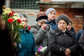 The opening of the memorial plaque to Alexander Maksimov
