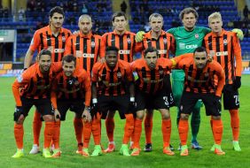The players of FC "Shakhter" (Donetsk)