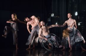 Танцевальный коллектив Candoco Dance Company