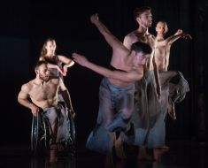 Танцевальный коллектив Candoco Dance Company